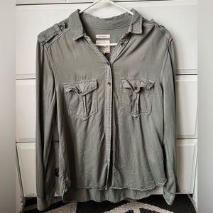 American Eagle Gray Green Boyfriend Fit Button Down Soft & Sexy Flannel